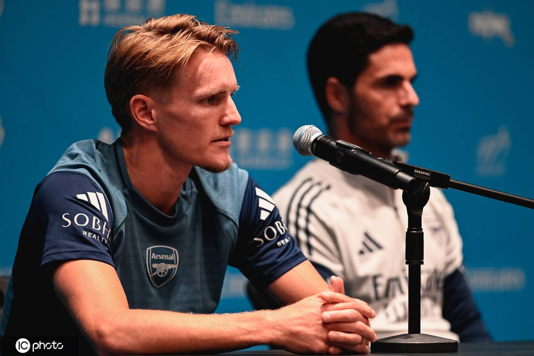 阿森纳发布备战花絮，今晚造点机会，亚冠任务艰巨，心理建设被强调(阿森纳不败夺冠主力阵容)