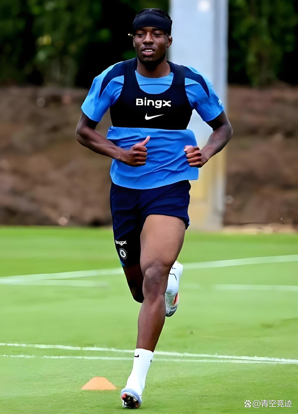 阿森纳发布备战花絮，今晚造点机会，亚冠任务艰巨，心理建设被强调(阿森纳不败夺冠主力阵容)